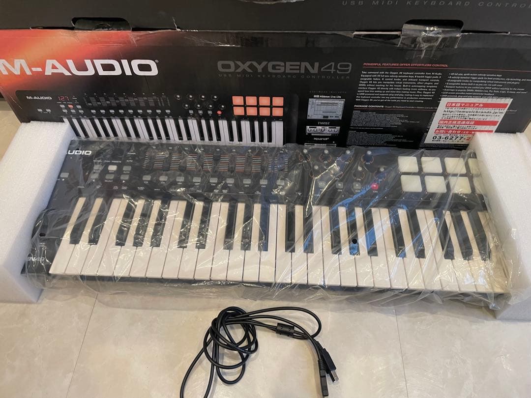 M-AUDIO MIDIキーボード　OXYGEN 49