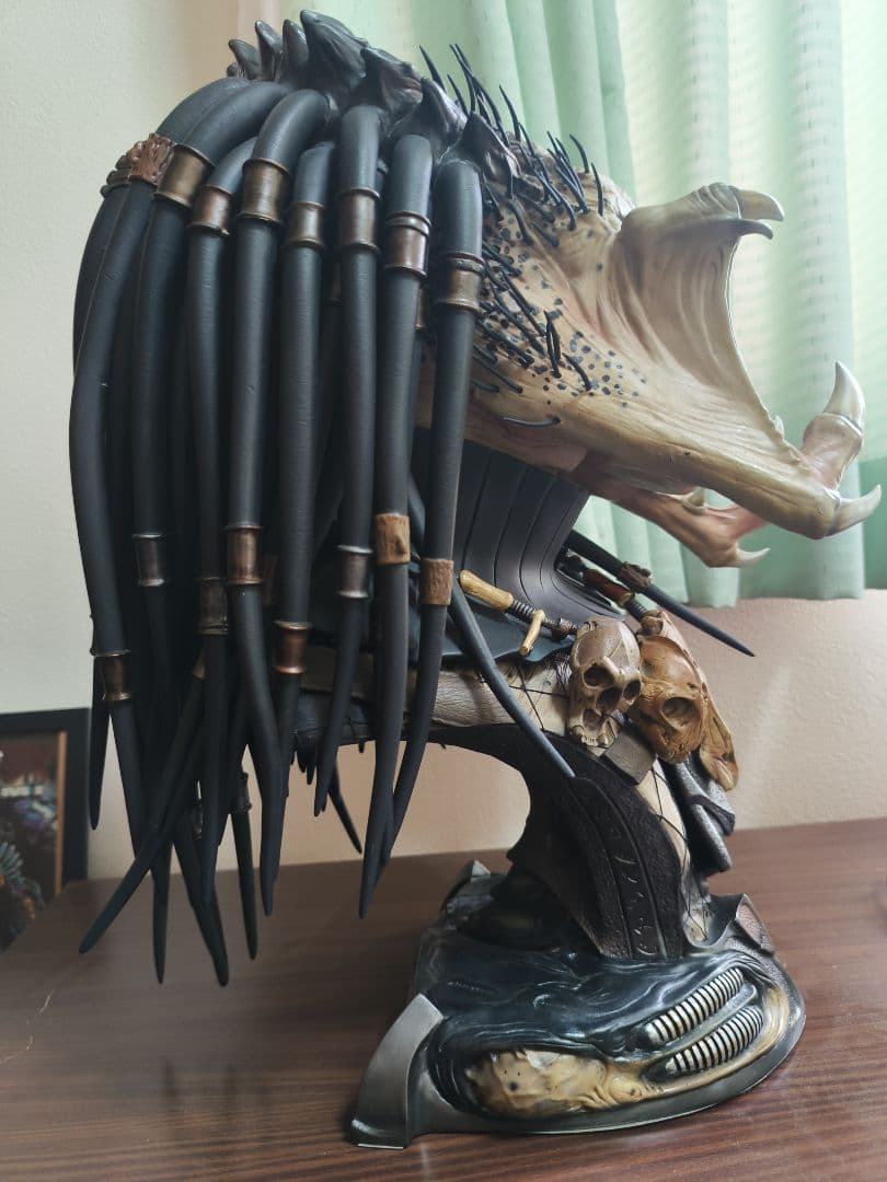 サイドショー製ウルフプレデターバストゆっさゆっさ