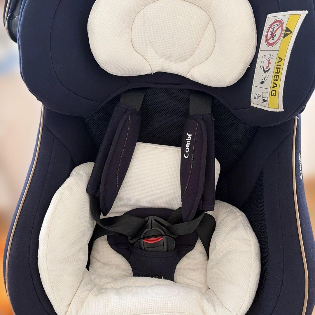 Combi チャイルドシート　クルムーブスマート　ISO-FIX ネイビー