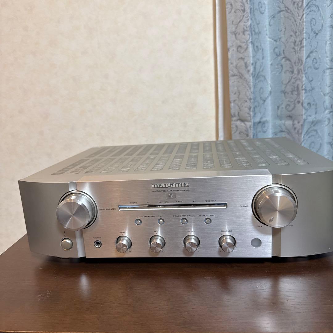 プリメインアンプ シルバー