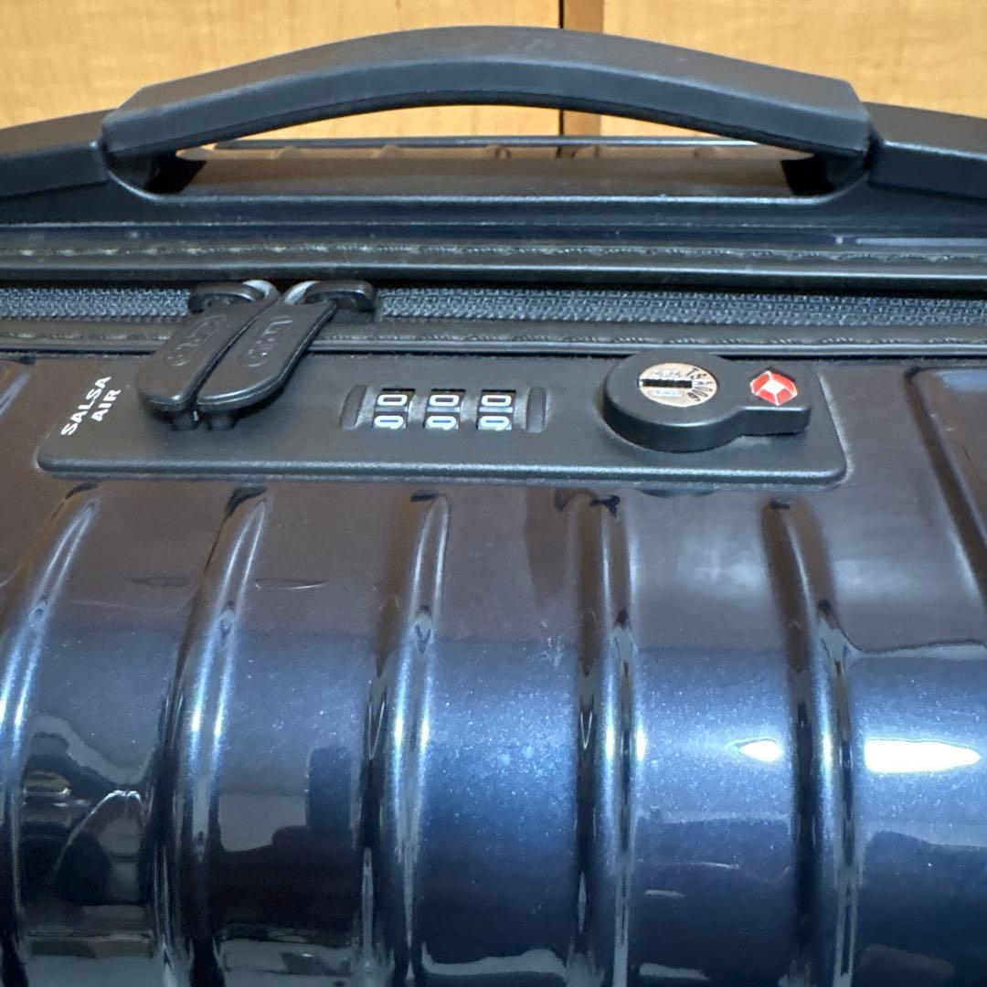 美品　RIMOWA SALSA AIR リモワ サルサエアー 34L 機内持込み