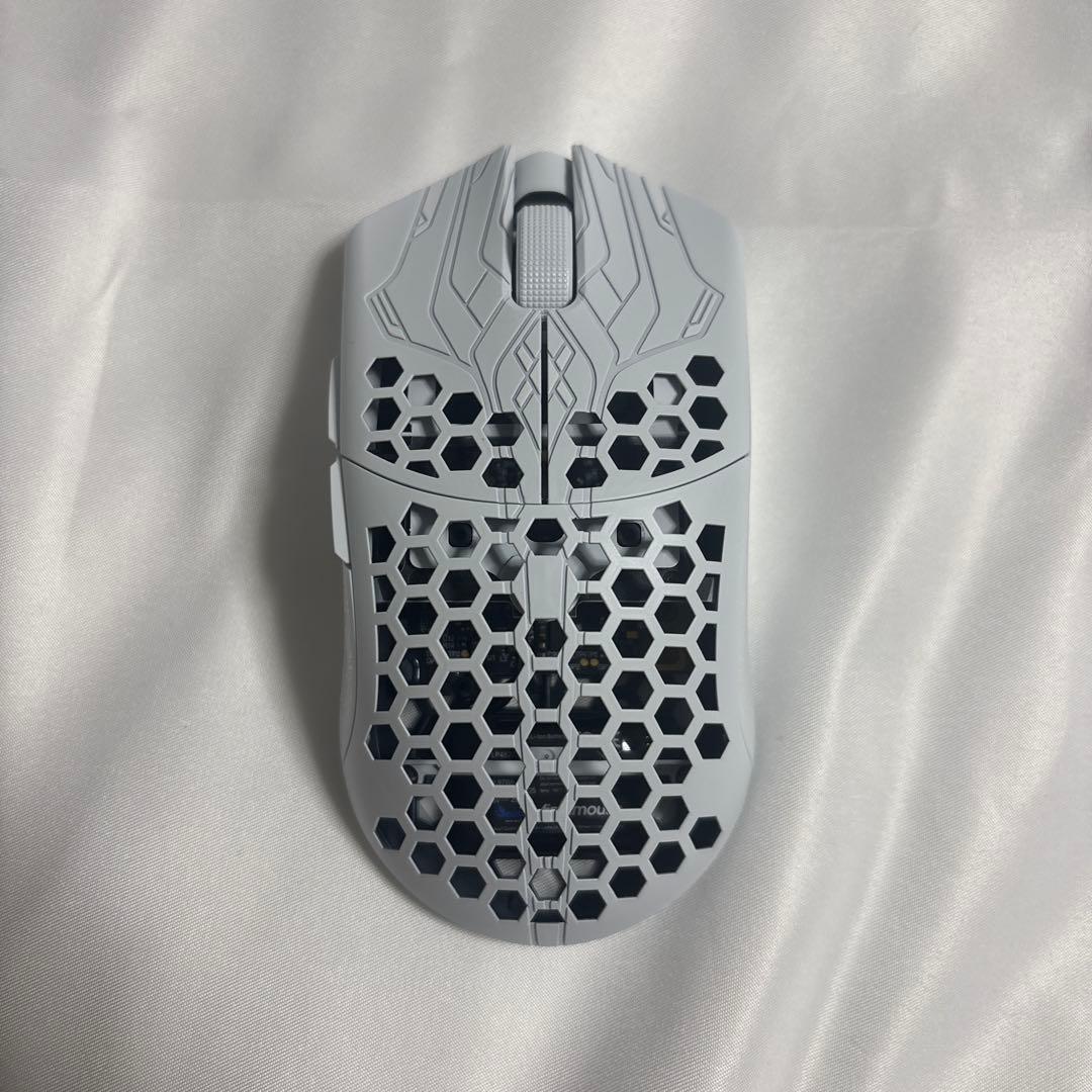 Finalmouse UltralightX Frostlord Mサイズ