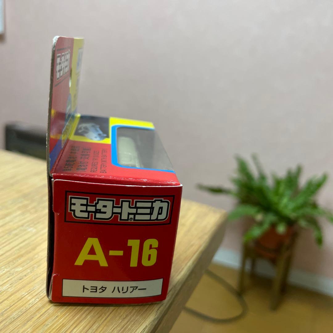 トミカ トヨタ ハリアー モータートミカ 希少 タカラ トミー 新品
