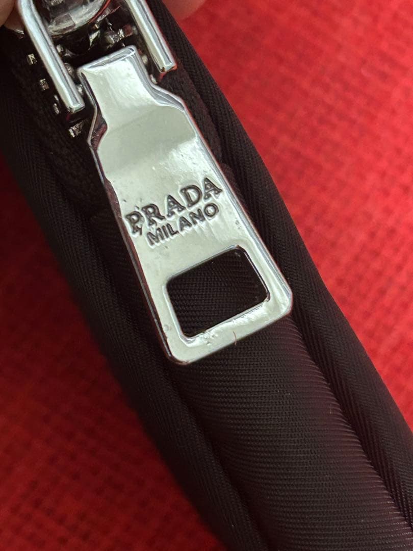 の*ぴ様 プラダ Re-Edition 2005 Re-Nylon バッグ