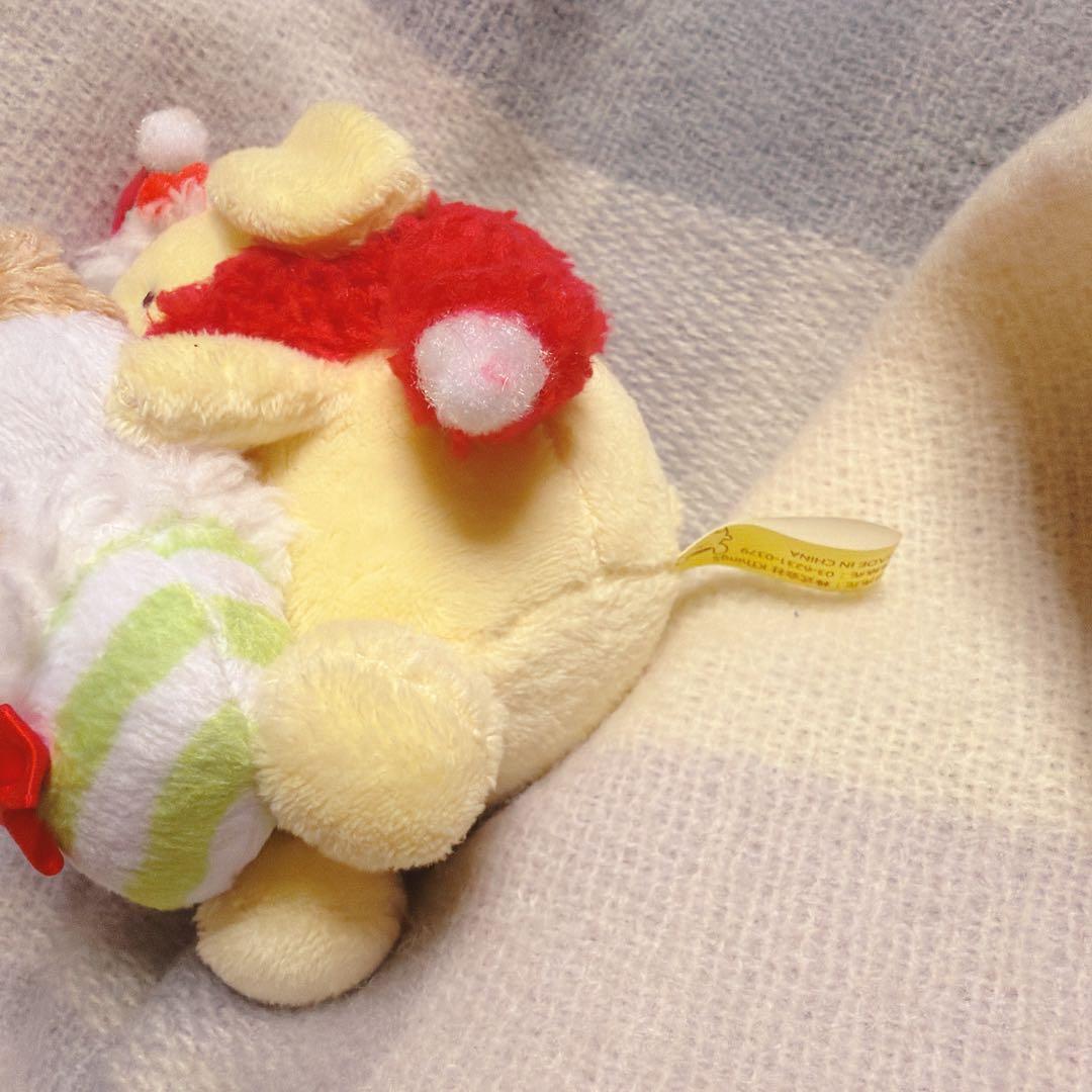 ポムポムプリンカフェ　マスコット　靴下の中にマフィン