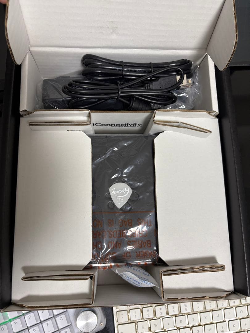 mioXM™ MIDI インターフェイス / iConnectivity