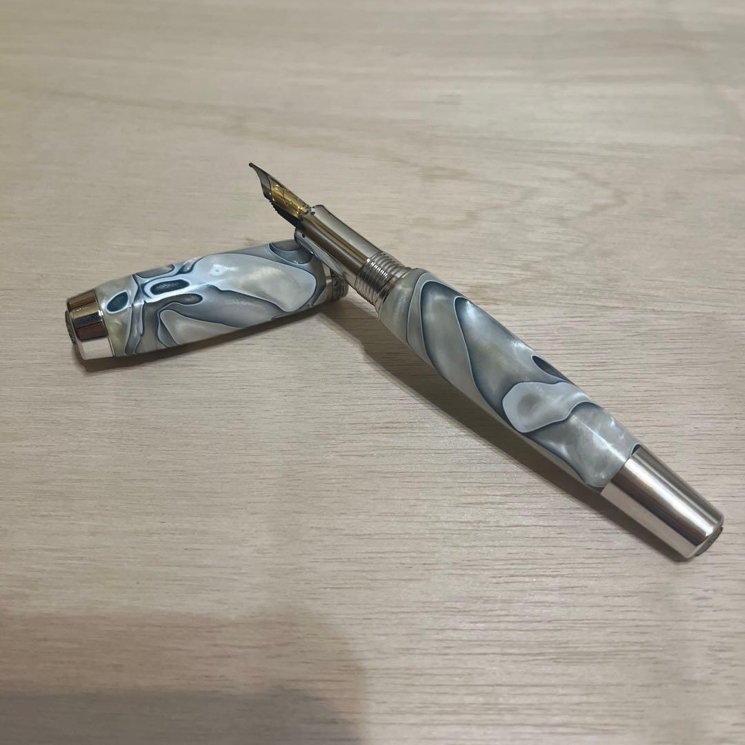 (中古)マーブル模様 万年筆 18k
