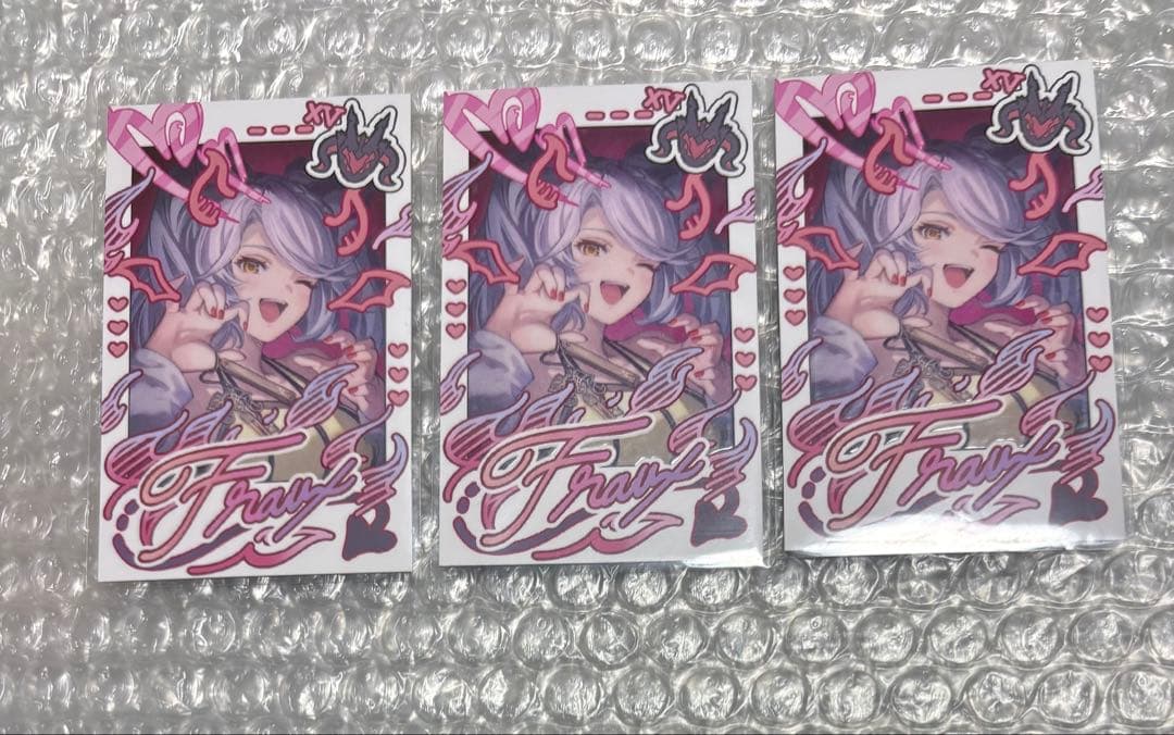 フラウ　チェキ