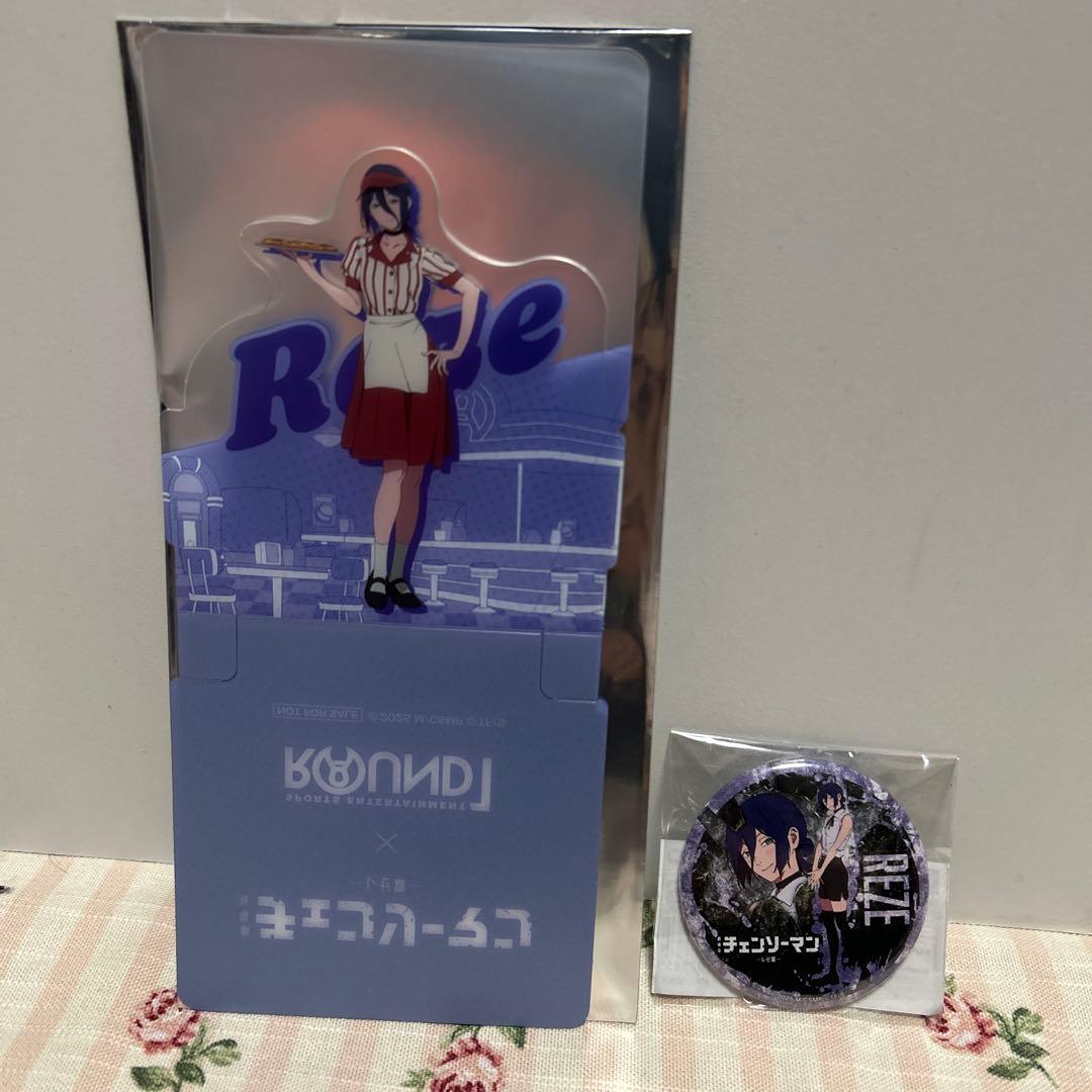 チェンソーマン　レぜ非売品缶バッジ　スタンドセット