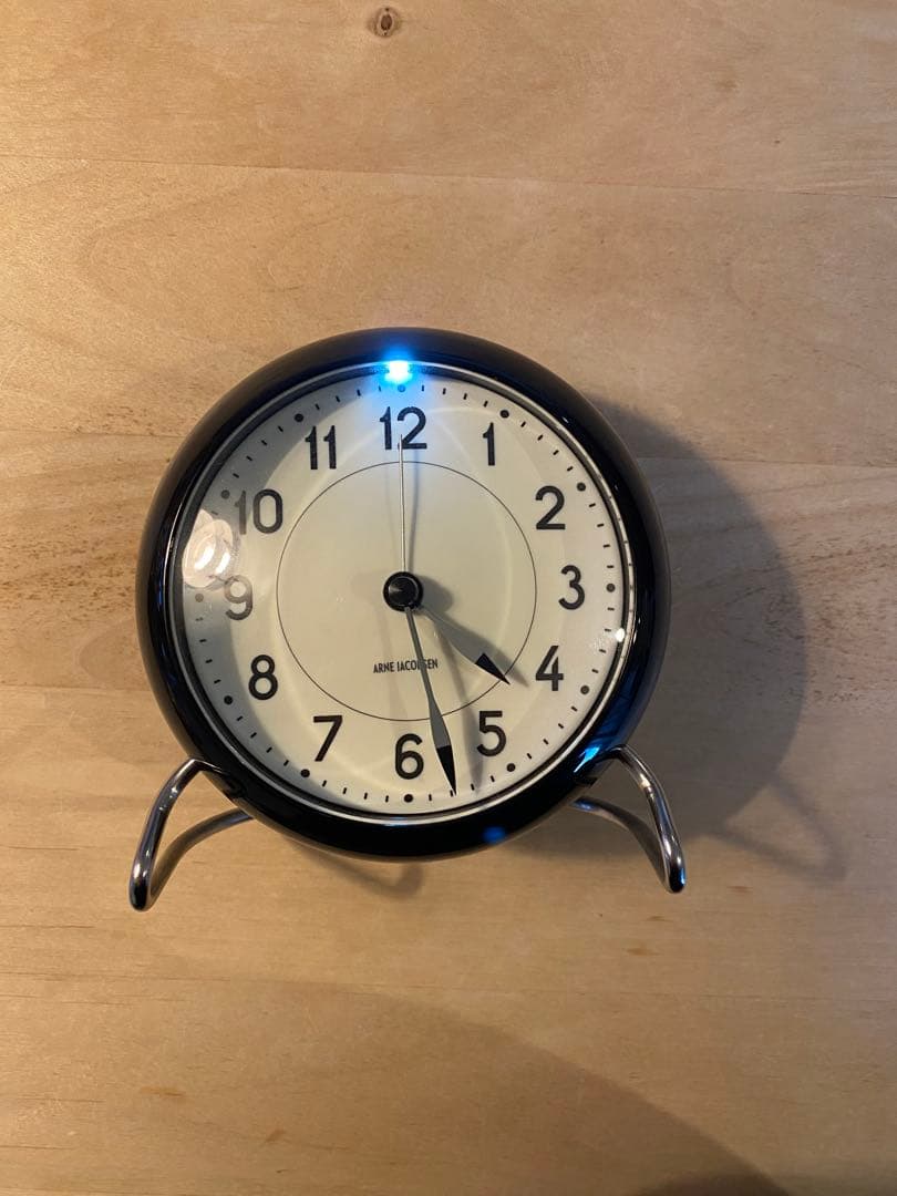 ARNE JACOBSEN アルネヤコブセン テーブルクロック ブラック