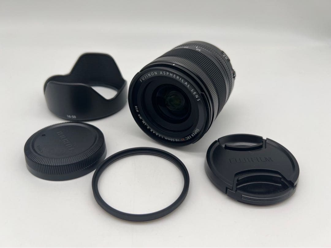 ☆ほぼ新品【FUJIFILM】XF 16-50mm F2.8-4.8 R LM