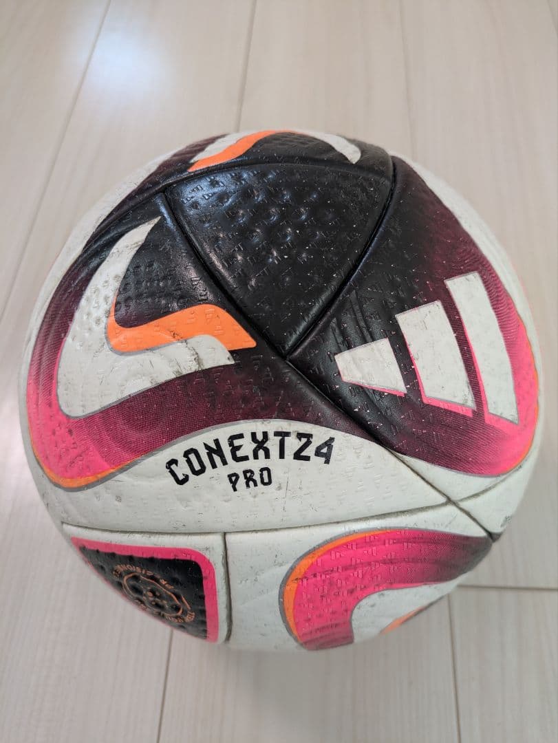 アディダス コネクト24 プロ Jリーグ公式球 5号球 FIFA