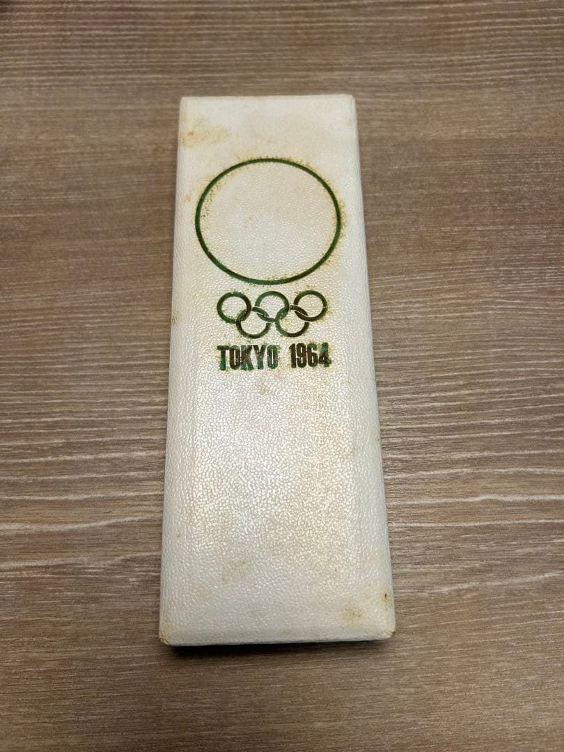 東京オリンピック1964年オフィシャルバッジ　EXPO70