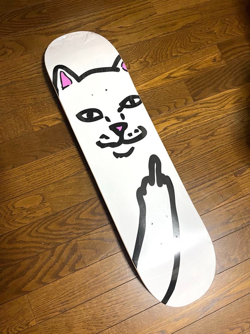 ★ぐるぐる　【値下げ】RIPNDIP スケートボード デッキ 猫