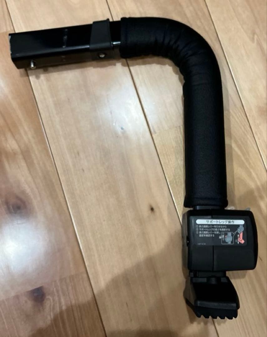 Combi チャイルドシート ネイビー　回転式　CG-CTG 本日限定価格