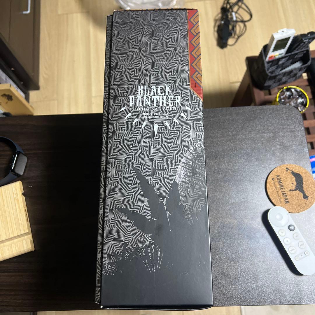 hottoys ブラックパンサー オリジナルスーツ
