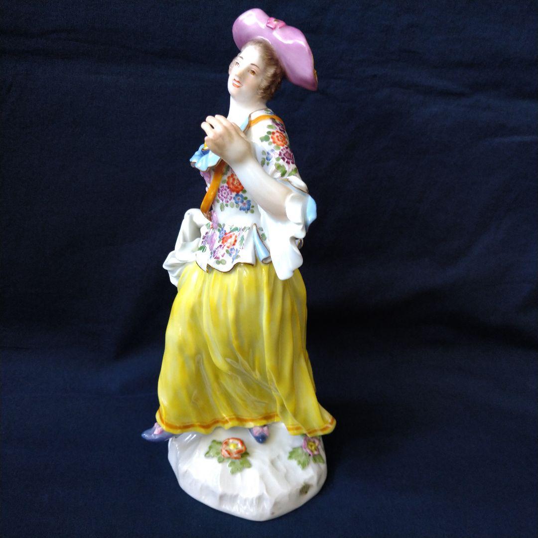 マイセン(Meissen)フィギュリン『踊る貴婦人』