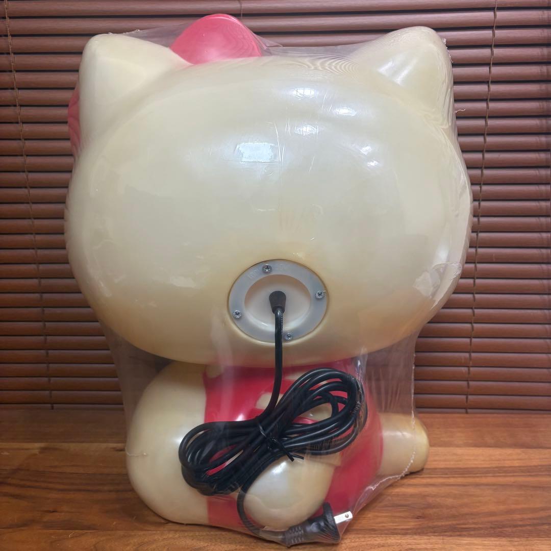 新品　ハローキティ　とても大きなライト　室内ライト