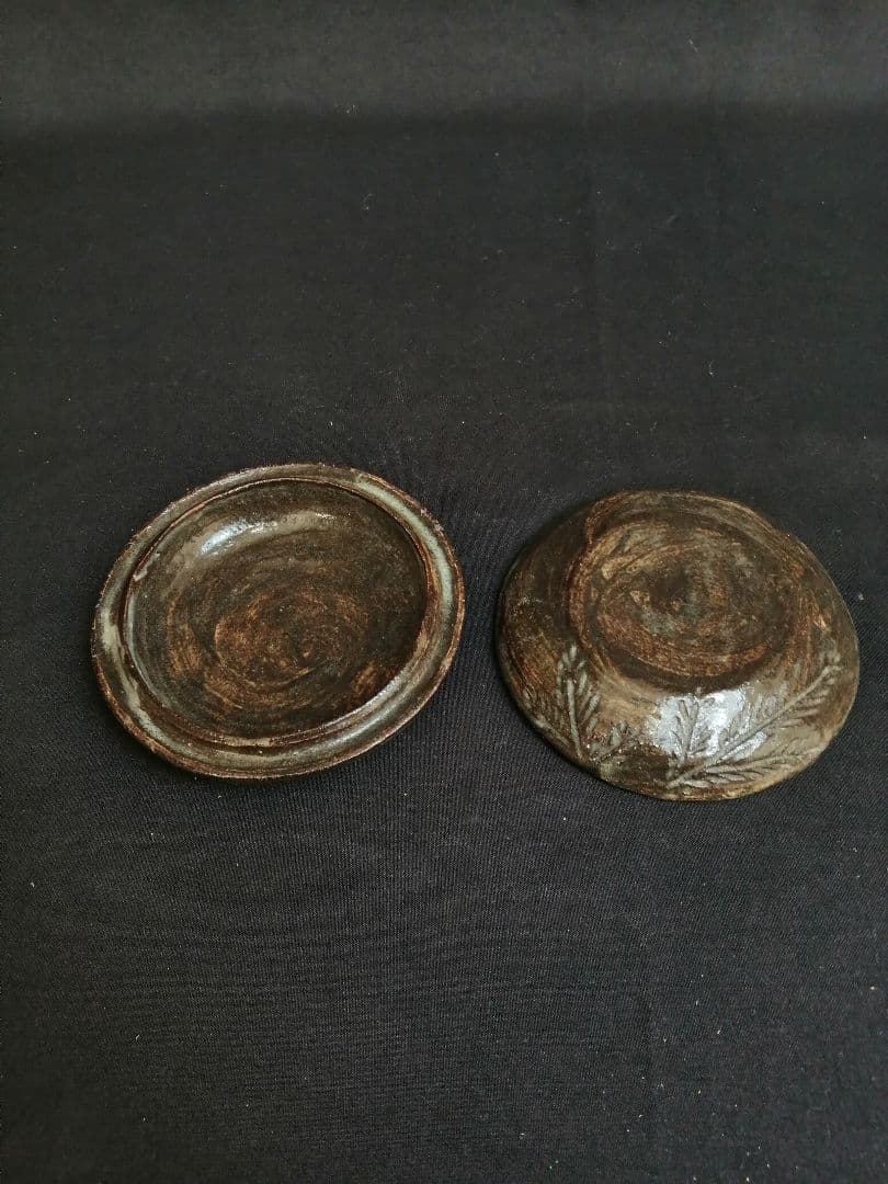 【茶道具】楽山焼ノンコウ写若松絵一文字香合　244