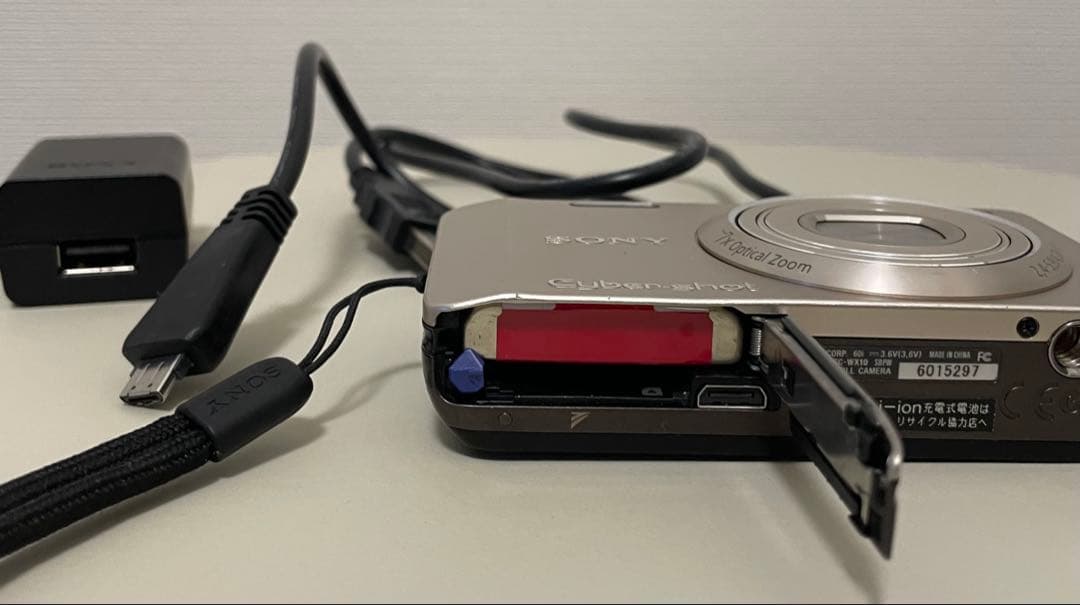 SONYソニー サイバーショット DSC-WX10 ゴールド　充電コード付