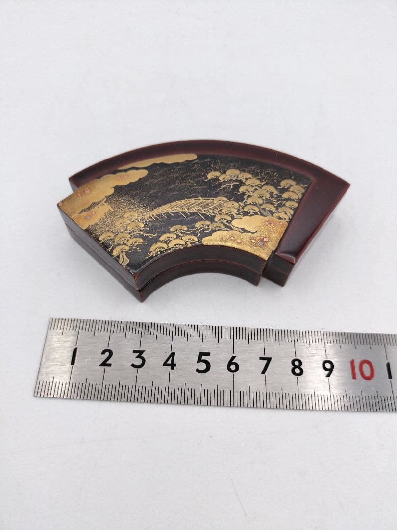 【セール】b813【新品・未使用】香合 重扇面 住吉蒔絵 中林一星 木箱 茶道具