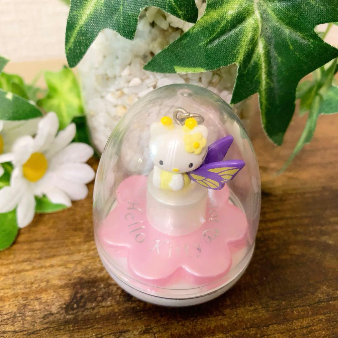 ⭐︎希少⭐︎ハローキティ ネイルカラー　コスメ　マニキュア　マスコット　蝶　当時物