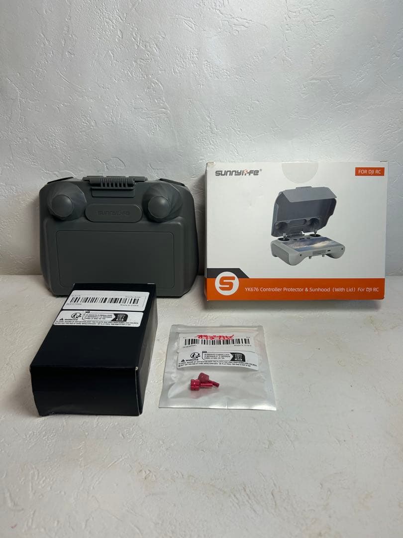 DJI 　RCリモコン　サンシェード 、アンテナ、ジョイスティック付