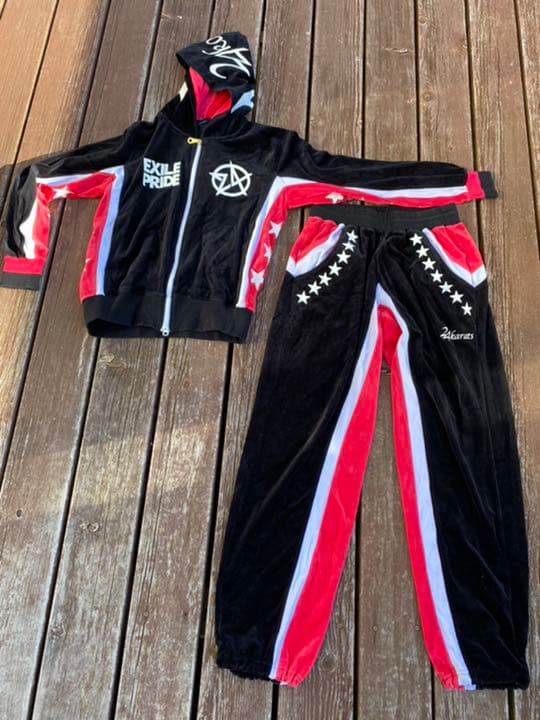 ピイ商品です！24カラッツ　EXILEジャージ　セットアップ。数回着用