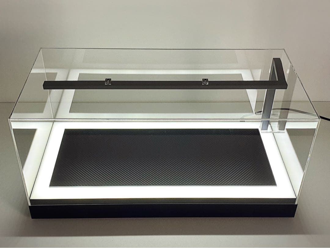 ★1/18 メルセデス 仕様LED照明付ディスプレイケース 【半艶ブラック】