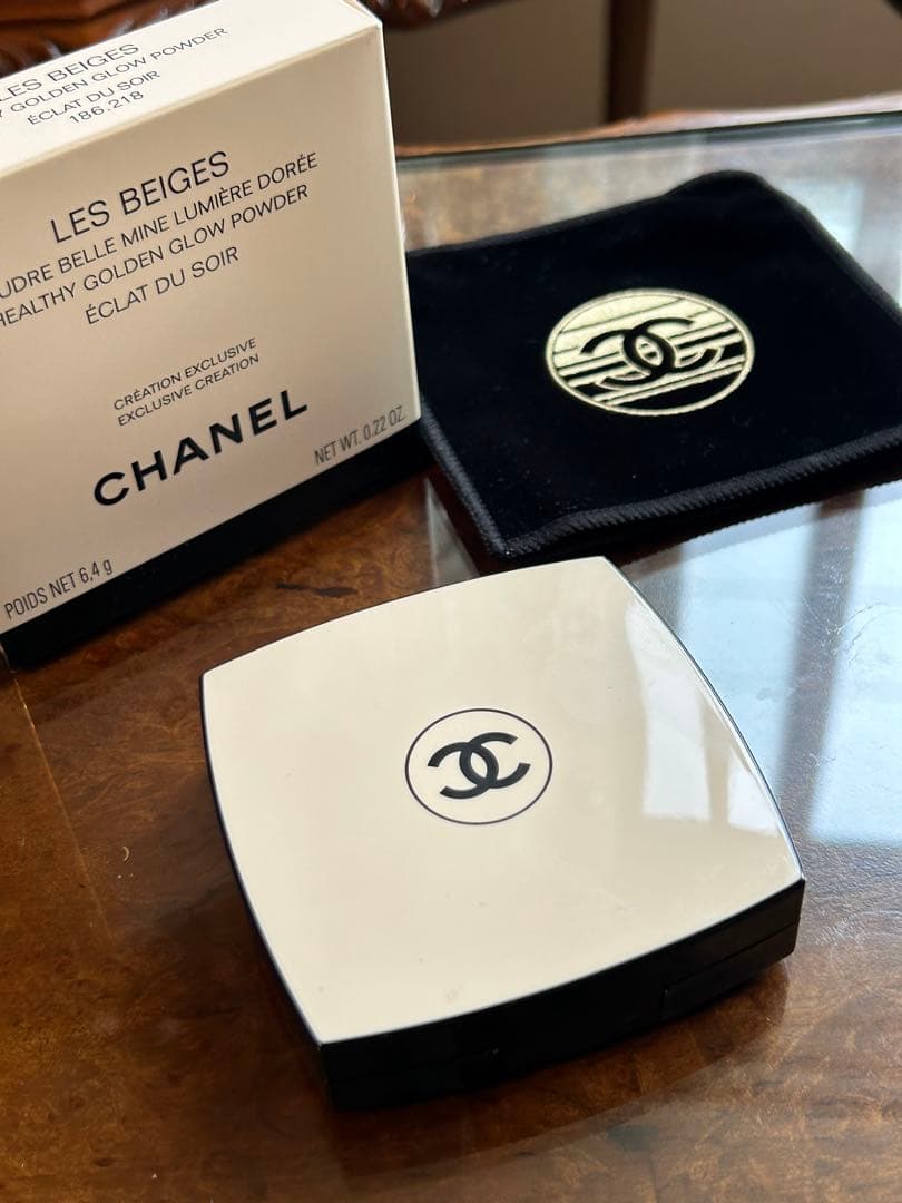 シャネル　レべージュ　ヘルシーゴールデングロウパウダー　エクラドゥソワール