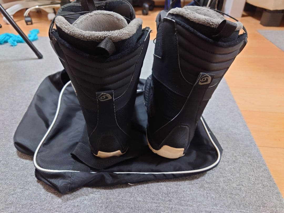 salomon SAVAGE スノーボードブーツ