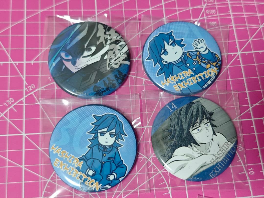 鬼滅の刃 柱展 柱百景 エモーショナル缶バッジ 冨岡義勇 4点