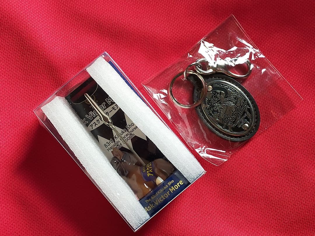 ◆　競馬　JRA　◆　クロノジェネシス　◆引退記念ピンバッジ◆１ＢＯＸ全１０種◆