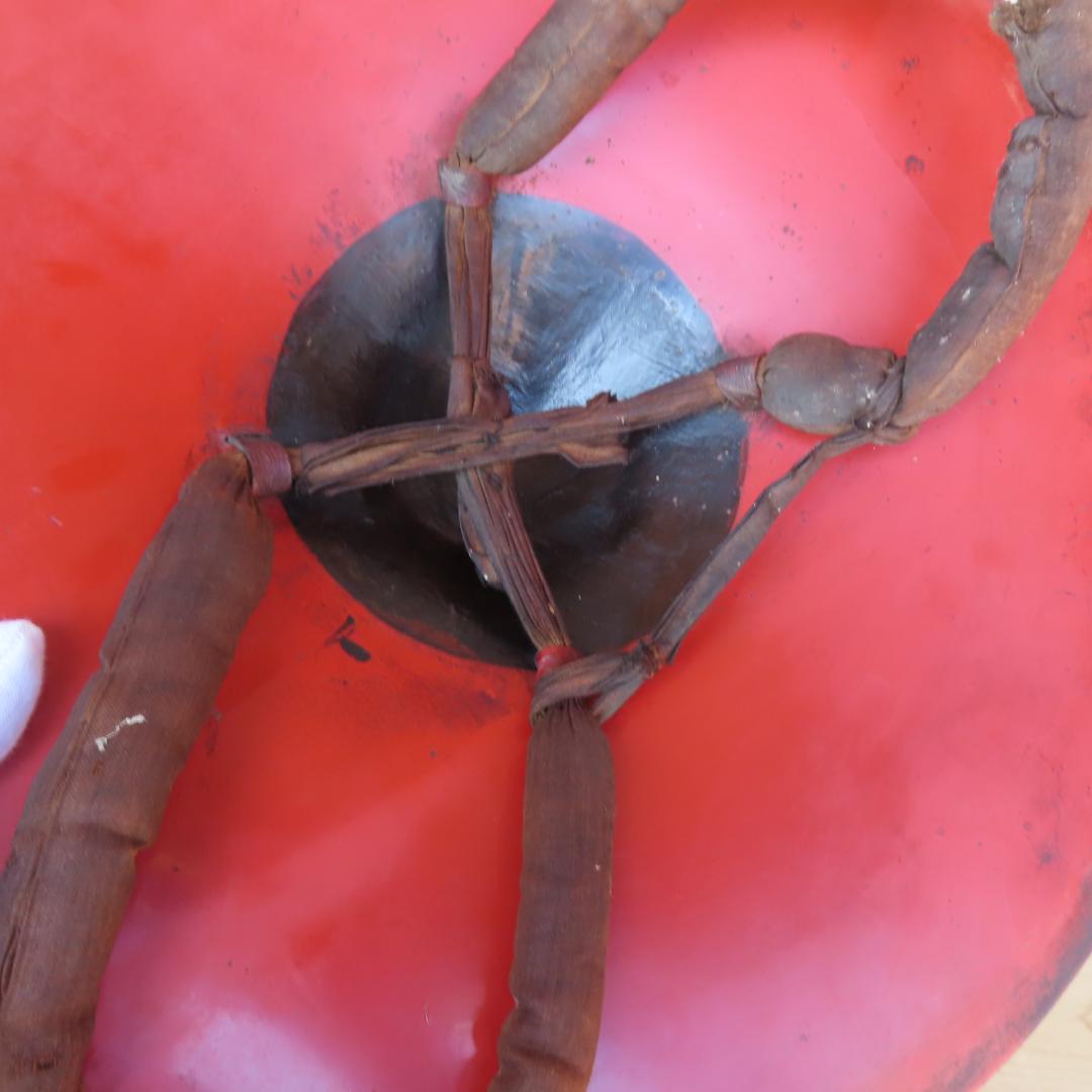 ほぼ無補修のオリジナル状態の陣笠（平陣笠・木製）