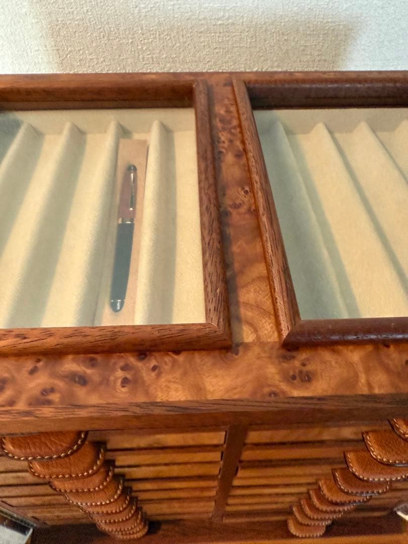 万年筆コレクターズボックス、100本入り、アグレスティー(イタリア)