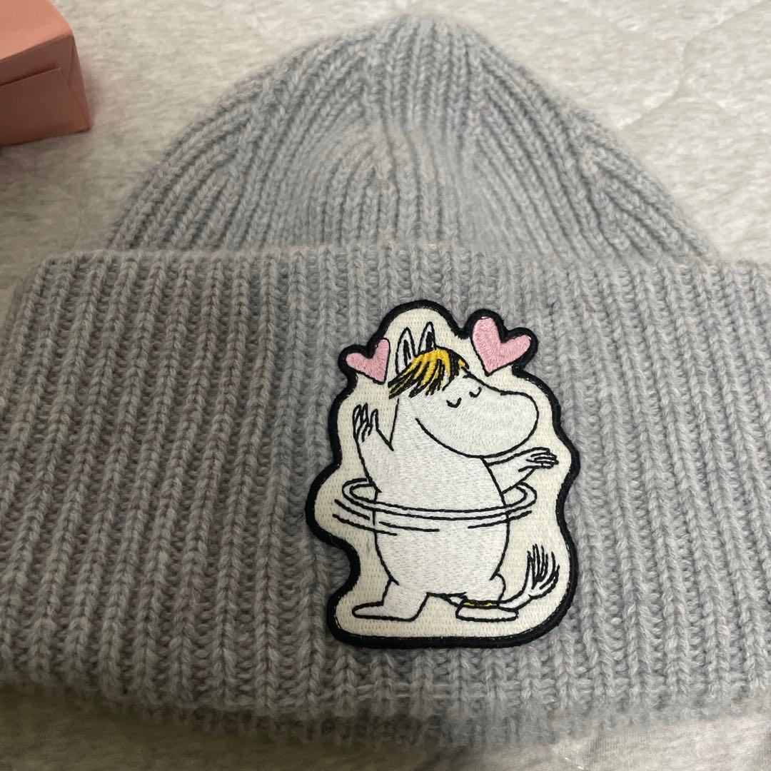 Acne Studios グレー ニット帽 ムーミン刺繍