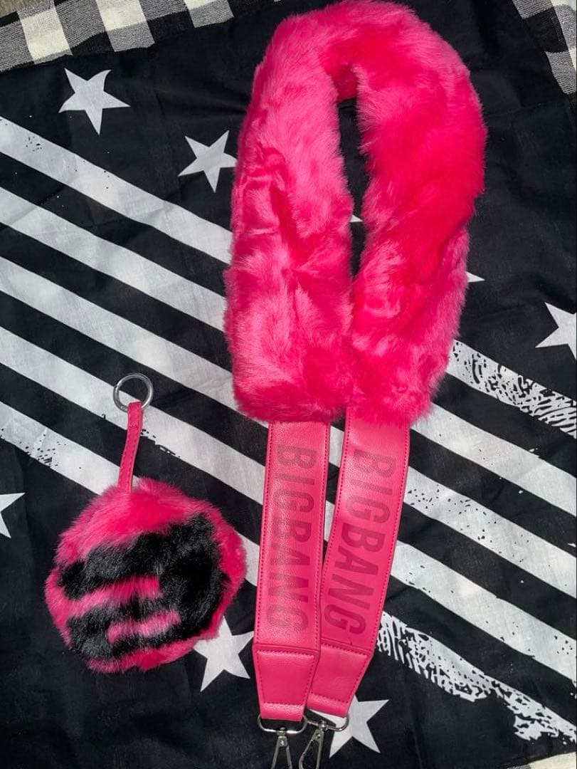 BIGBANG ファーストラップ＆ファーチェーン　G-DRAGON