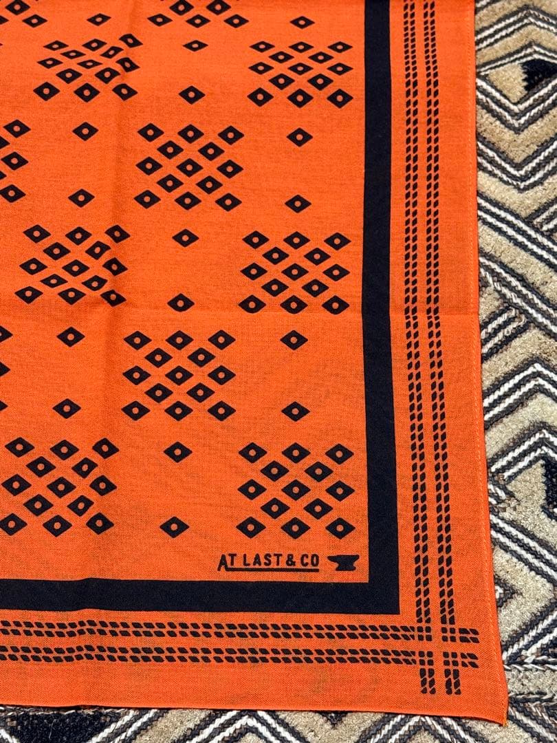 At Last バンダナ