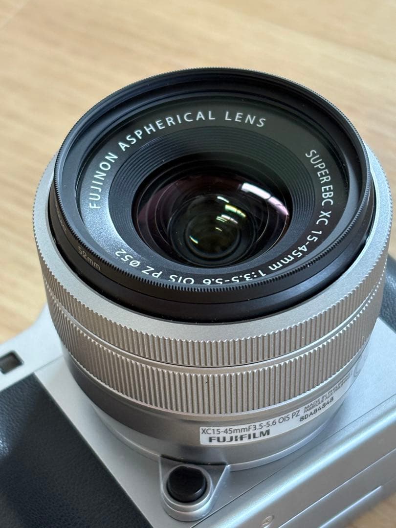 【最終値下げ】フジフィルム ミラーレス一眼 X-A5