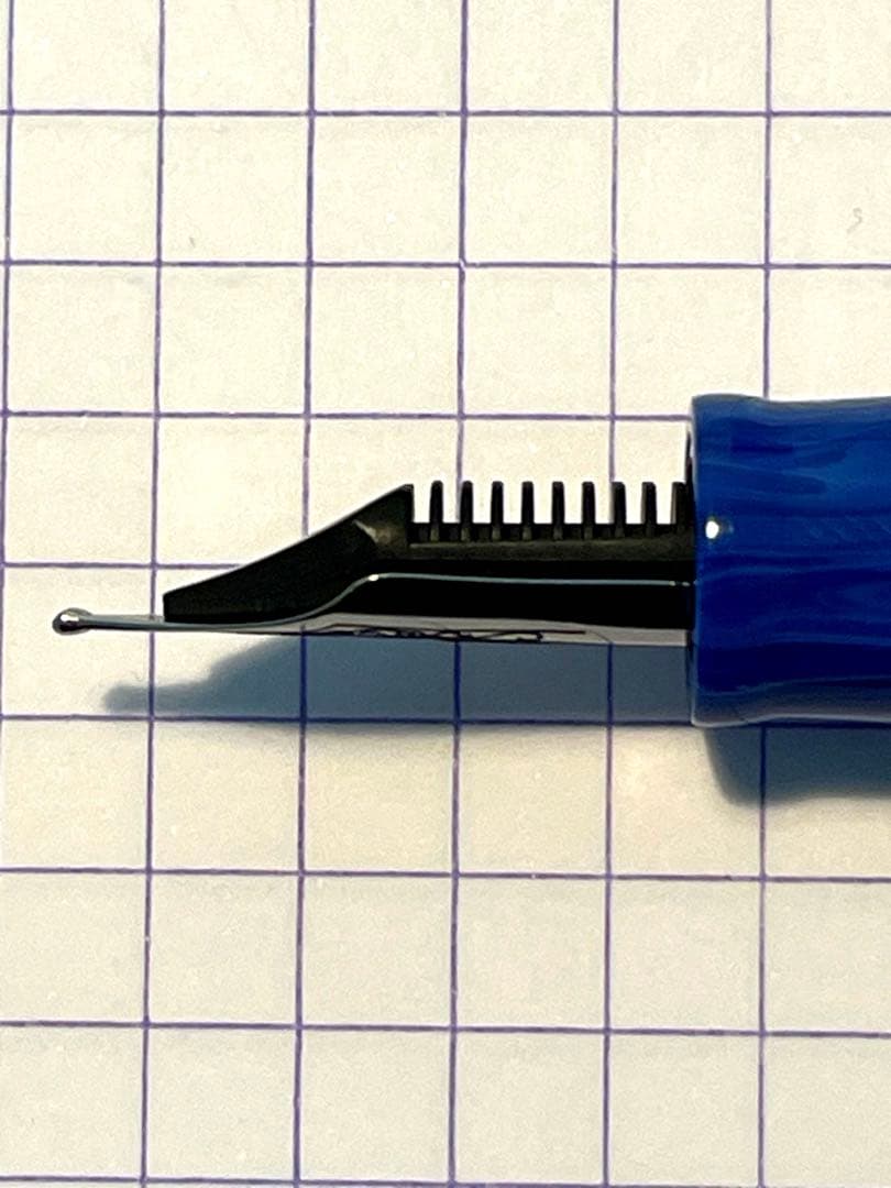 DELTA ヴィルトゥオーサ　B 万年筆