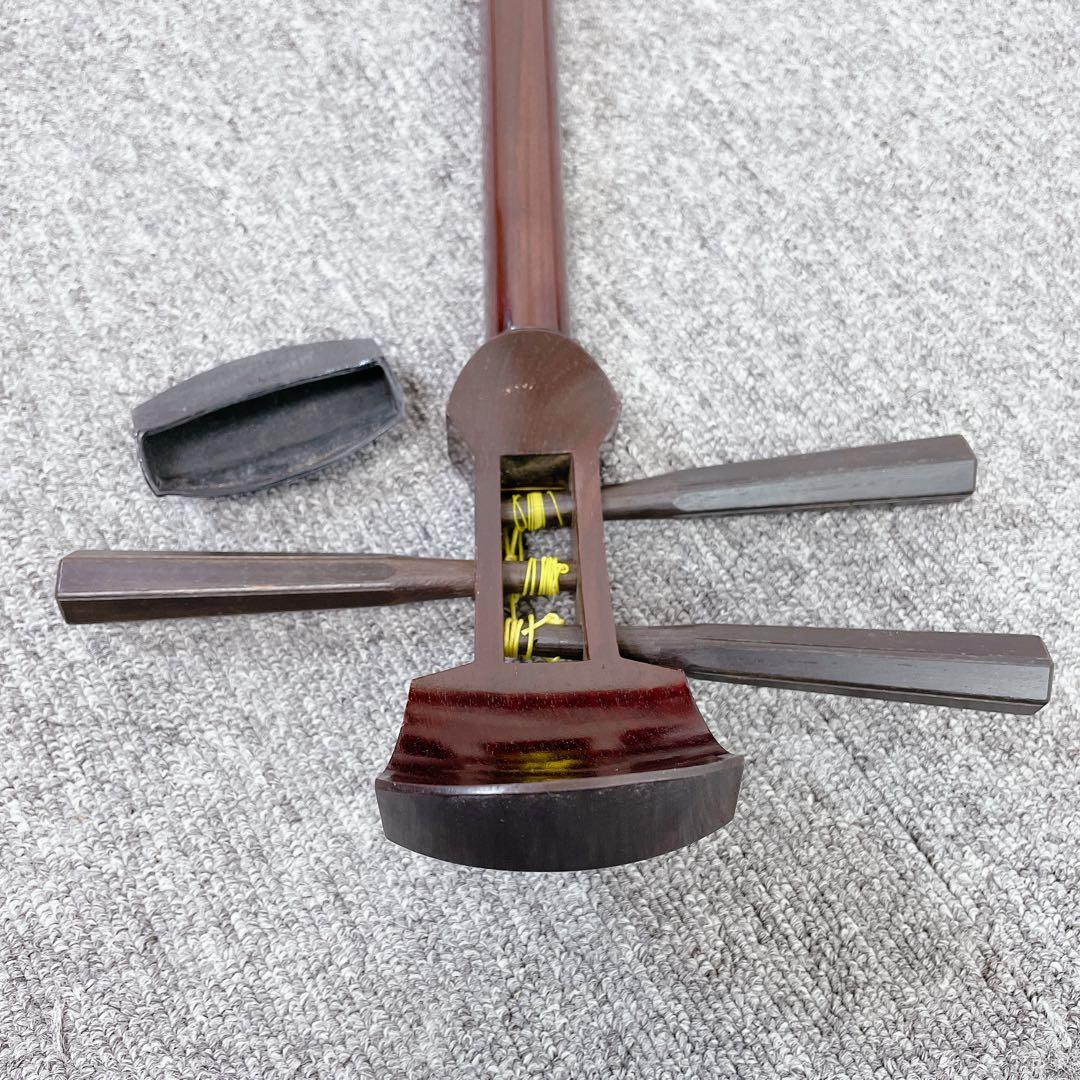 三味線 細棹 紅木 平溝 丸打胴 犬皮 和楽器