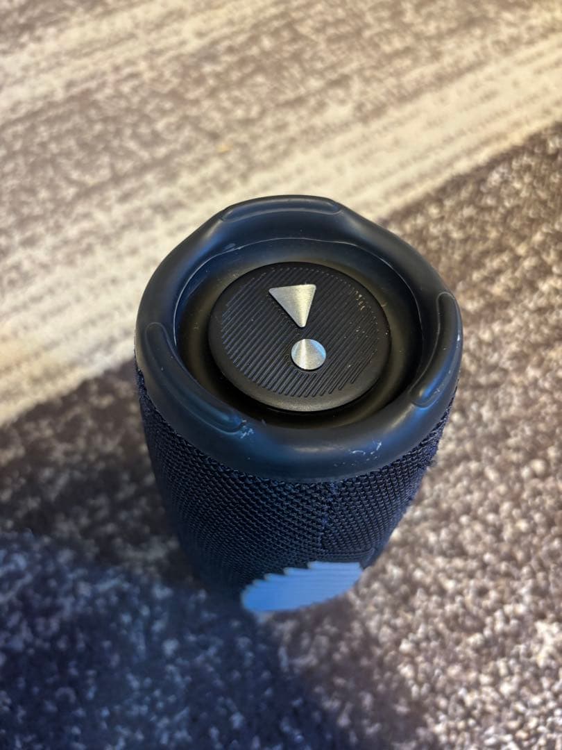 JBL charge5 ワイヤレススピーカー　カバー付き　音質良き