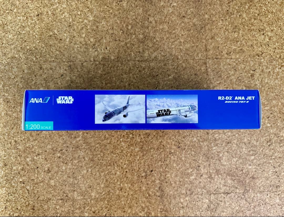 じ*ょ様 【非売品】 ANA × STAR WARS R2-D2 Boeing