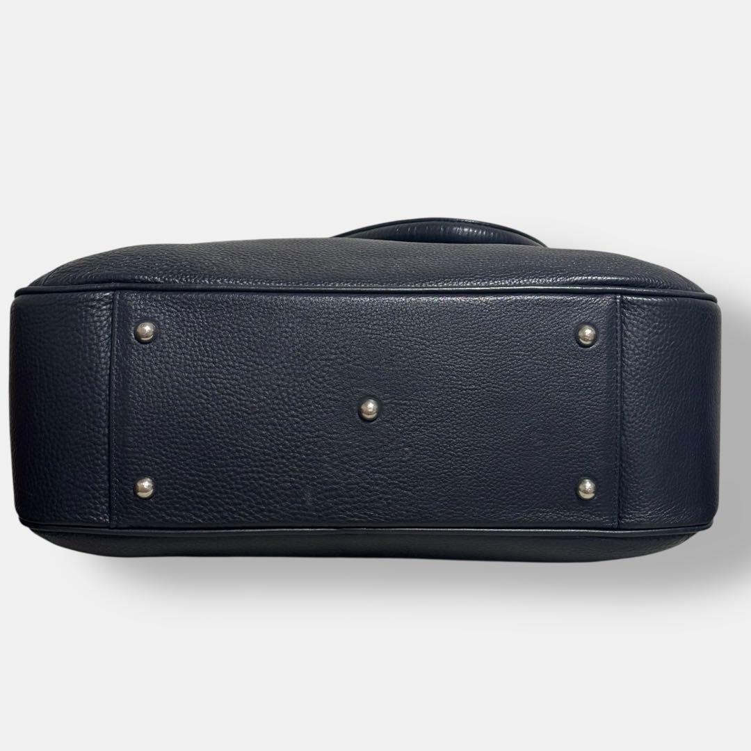 美品 ペッレモルビダ メイデンボヤージュ ビジネスバッグ 2way レザー A4