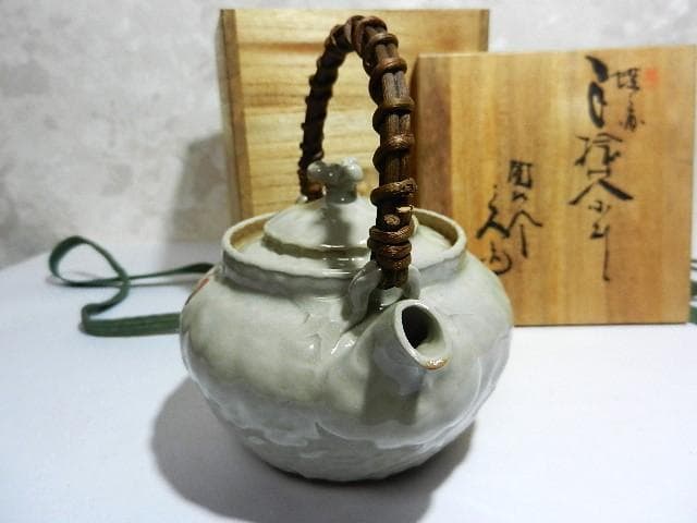 明治期の萬古焼名工「圓相舎　小川半助」作　手捻茶器（急須）