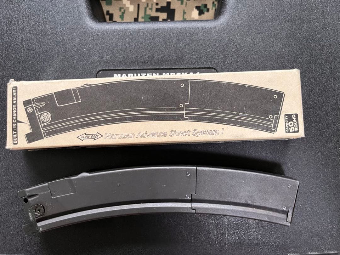 ガスガン　マルゼンMP5K　CQB2　予備マガジン付