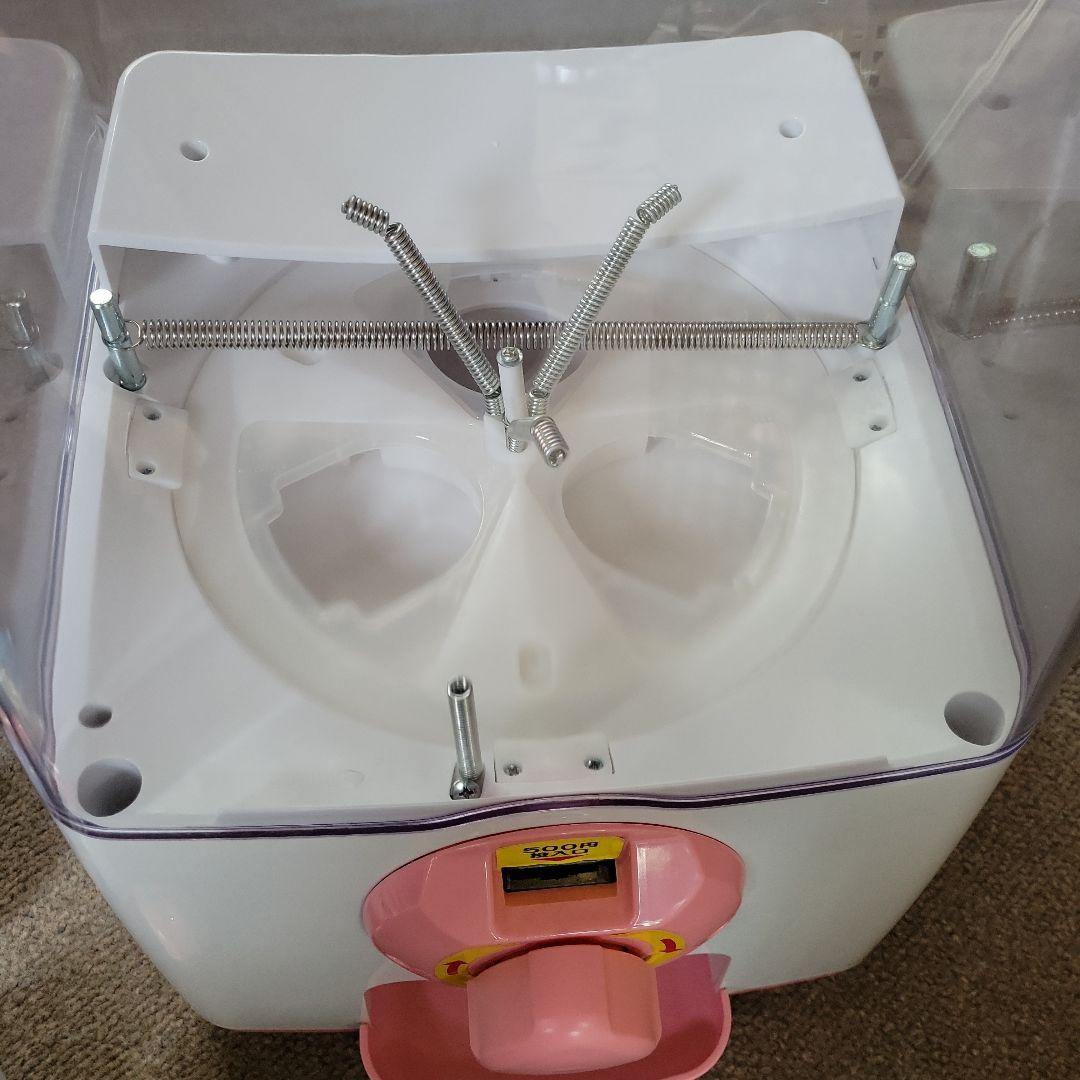 ガチャキューブ ピンク本体　500円用　カプセルトイ78個付き　超美品