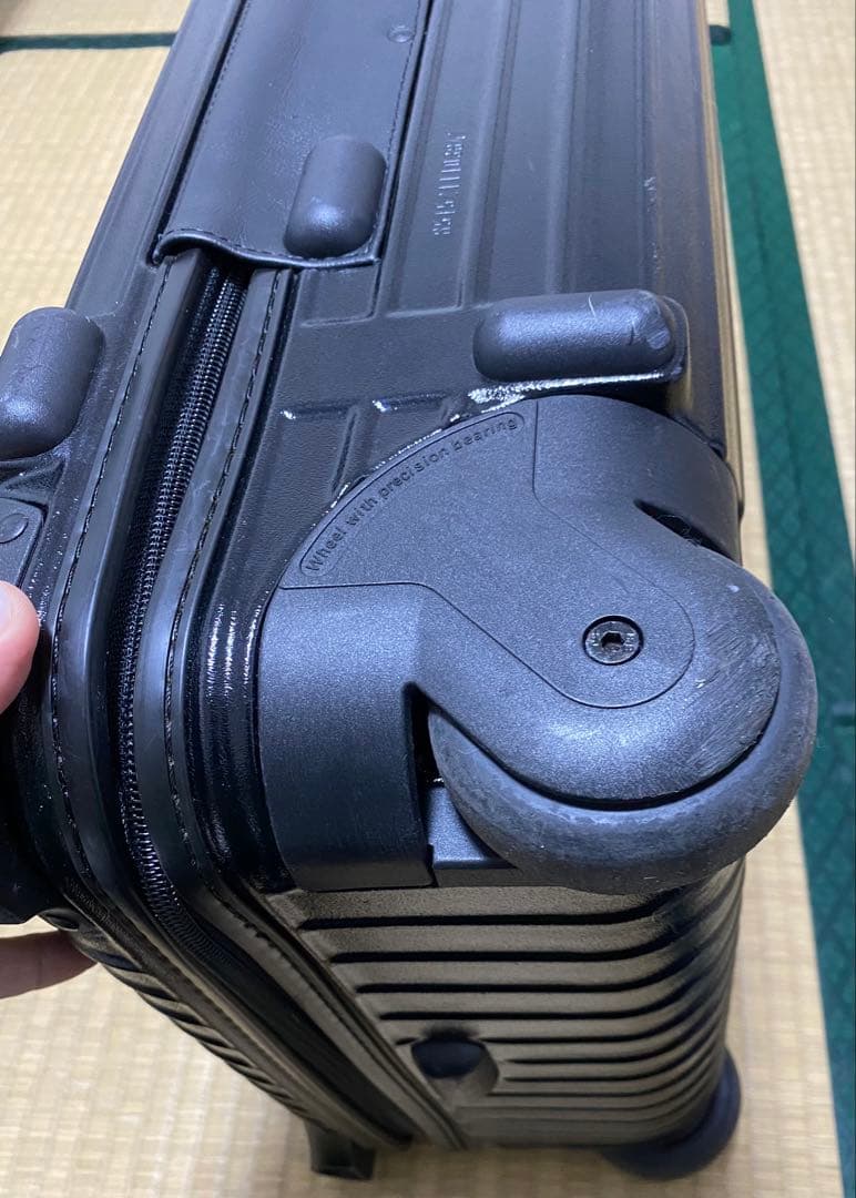 chamaさま専用　リモワ　サルサ　キャリーケース２輪