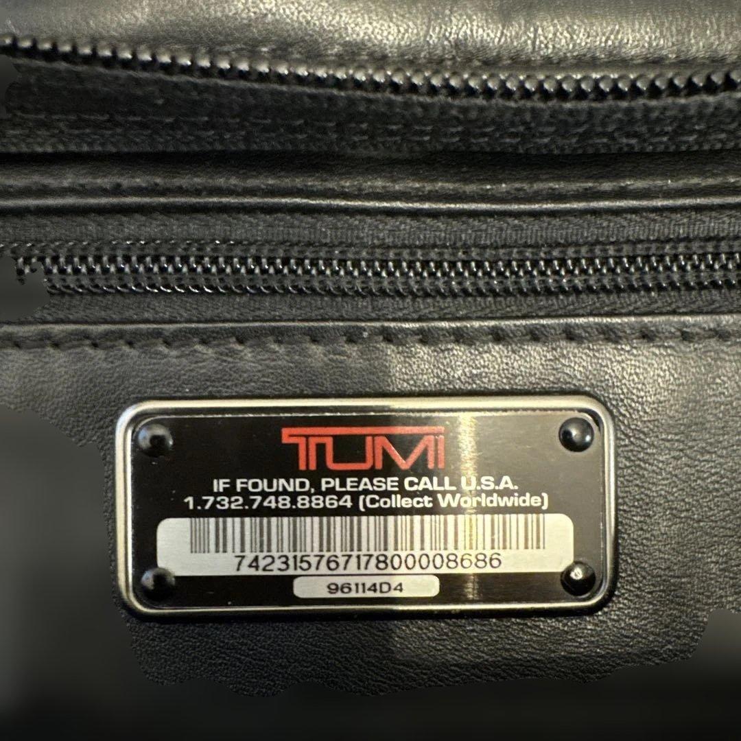 TUMI　ビジネスバッグ　オールレザー　T-pass A4収納　PC収納