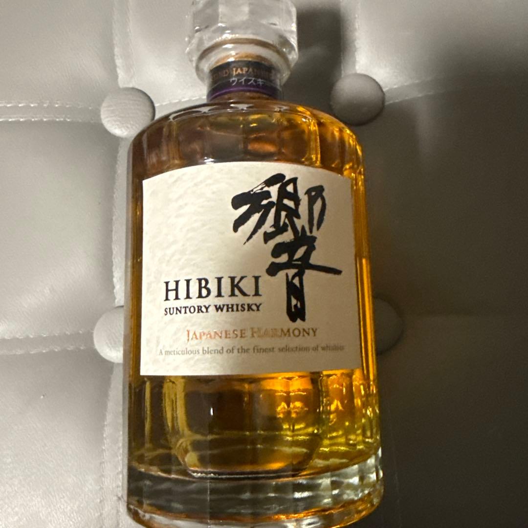SUNTORY 響 HIBIKI ウイスキー 未開封 700ml